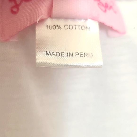 Lily Pulitzer longsleeves white Top with a multi- colored neck area for … - Picture 6 of 8